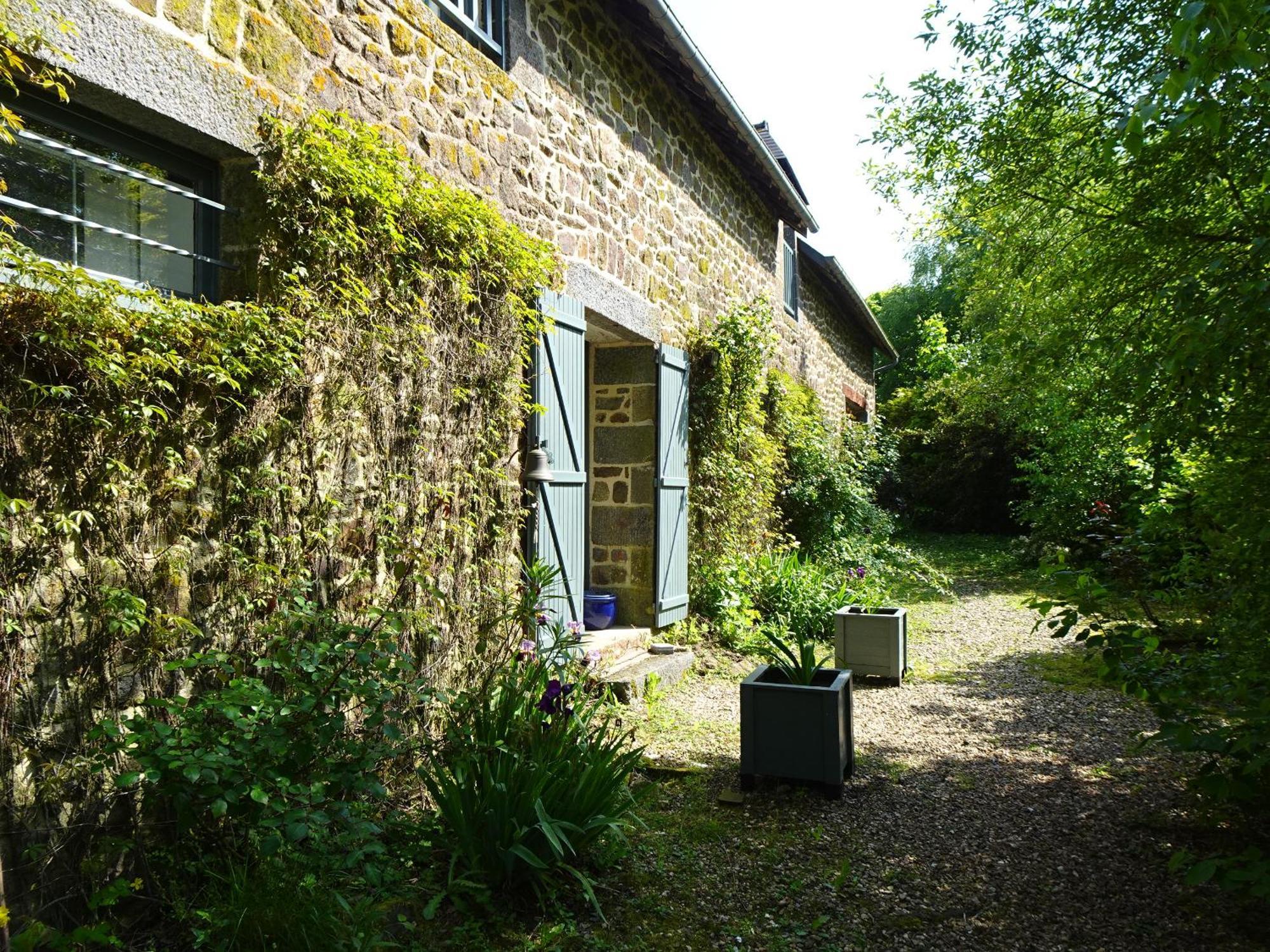 Le Domaine Bed & Breakfast Les Iffs Exterior photo